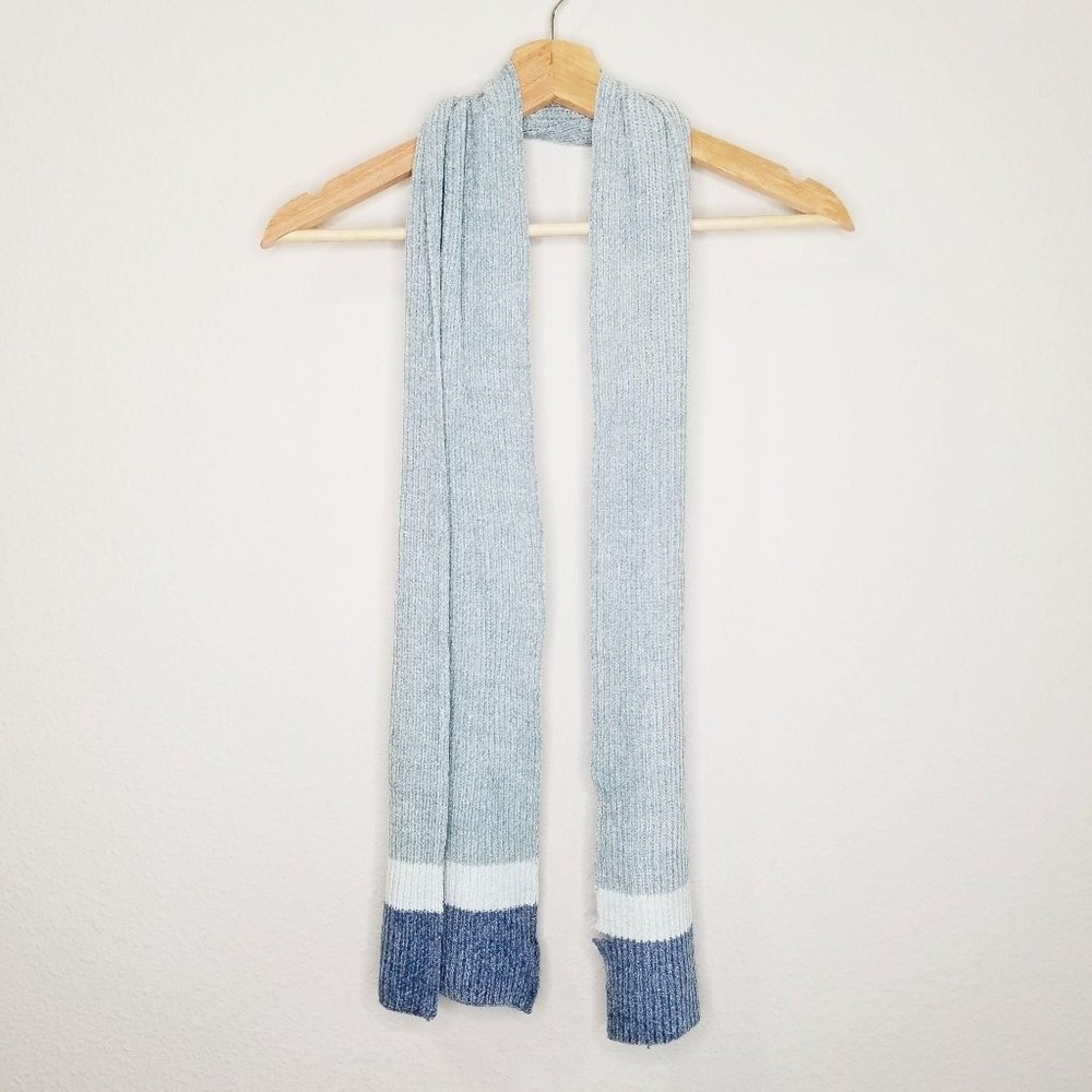 Airport Long Baby Blue Knit Scarf